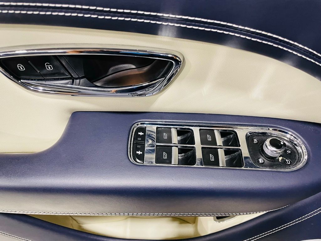 2021 Bentley Bentayga V8 Jersey City NJ