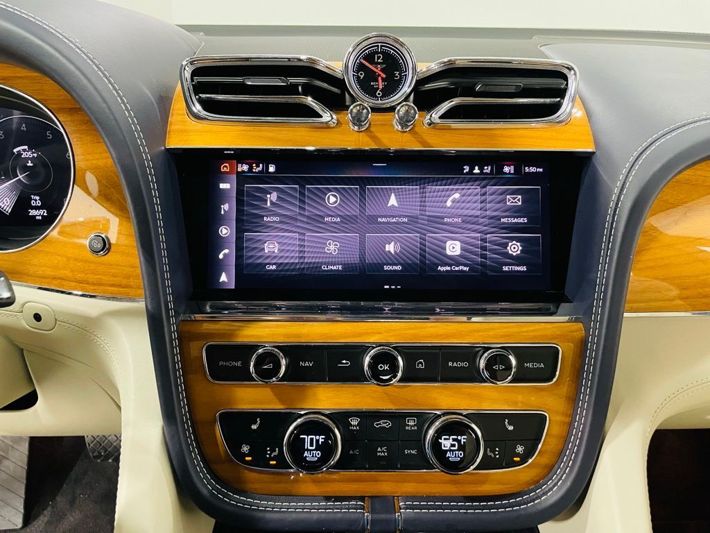 2021 Bentley Bentayga V8 Jersey City NJ