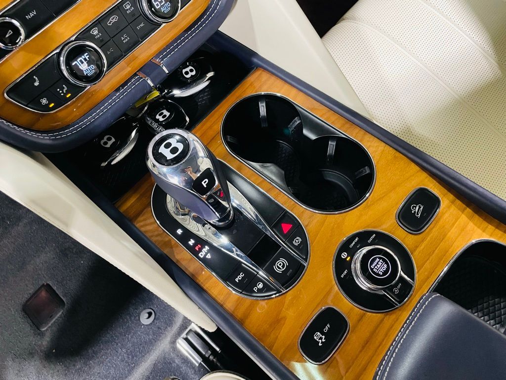 2021 Bentley Bentayga V8 Jersey City NJ