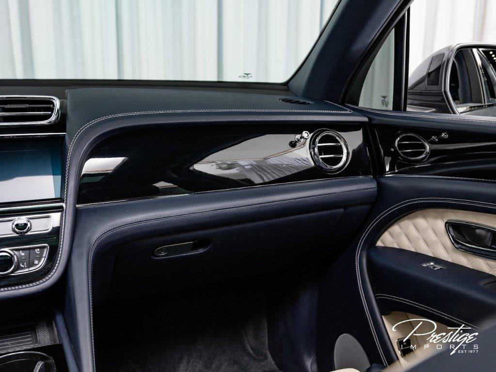 2021 Bentley Bentayga V8 North Miami Beach FL