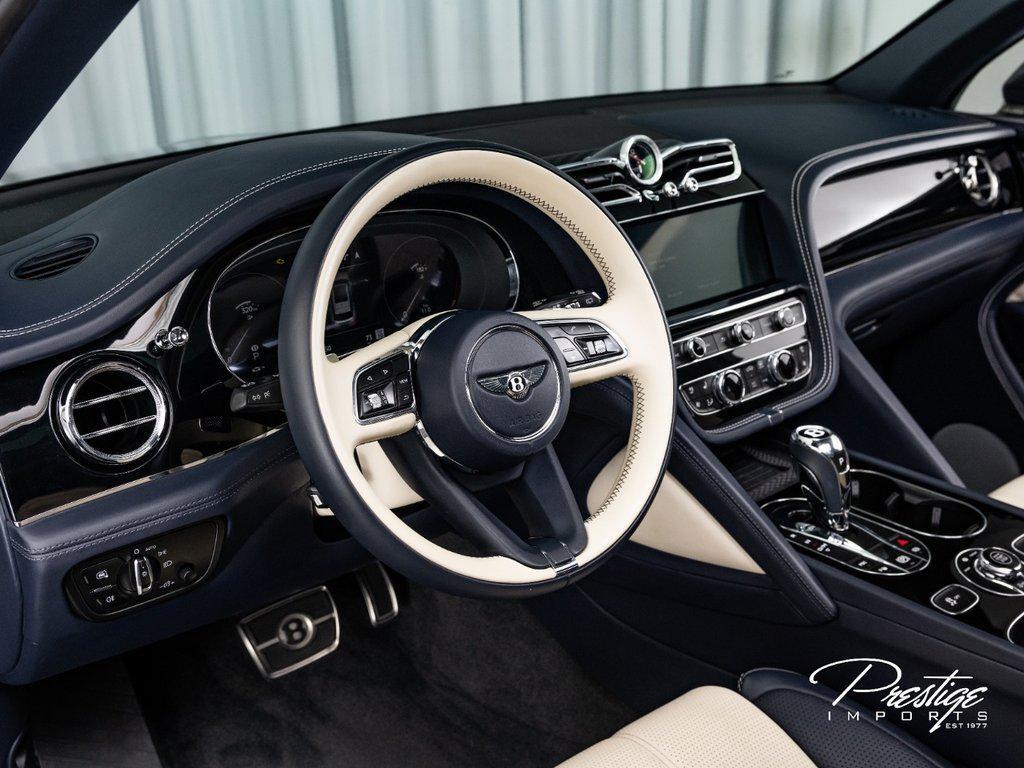 2021 Bentley Bentayga V8 North Miami Beach FL