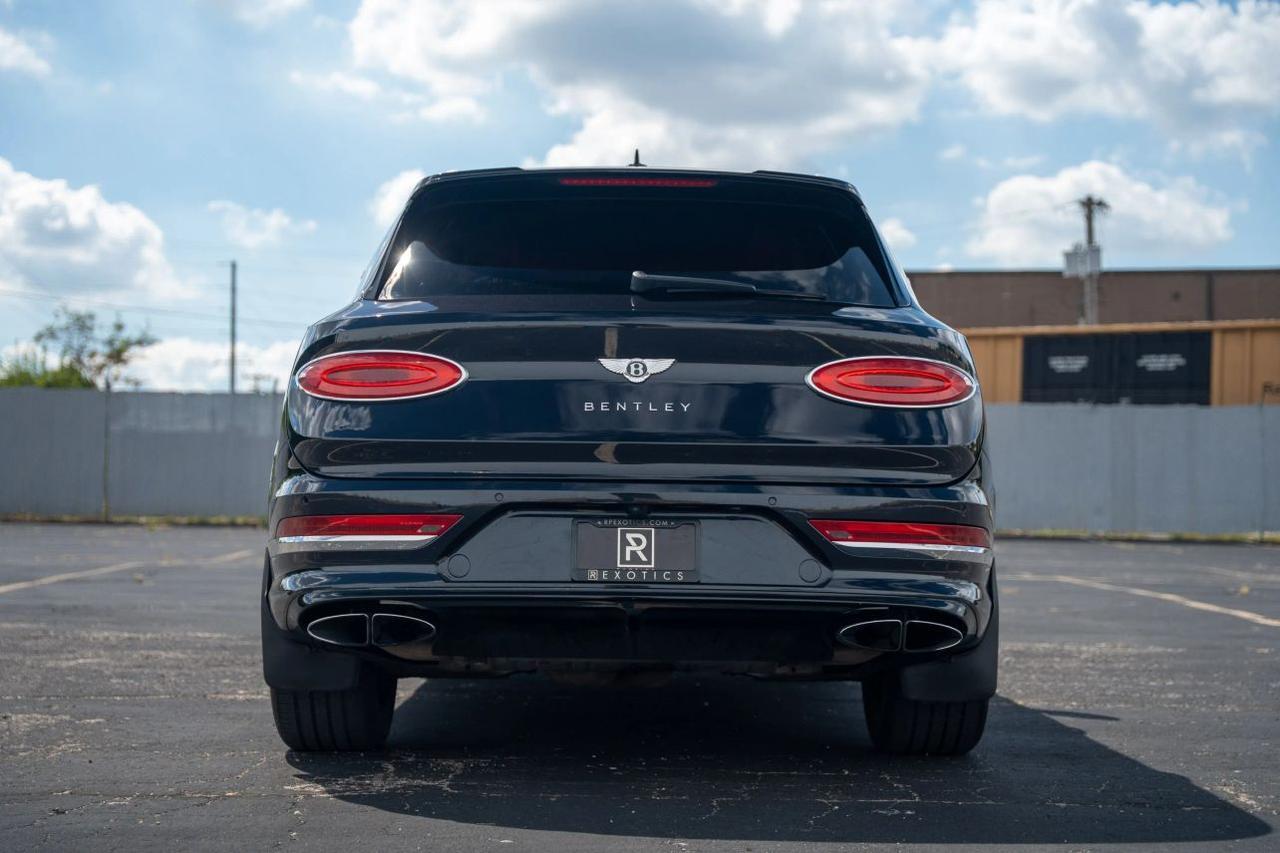 2021 Bentley Bentayga V8 Sport Utility 4D St. Louis MO