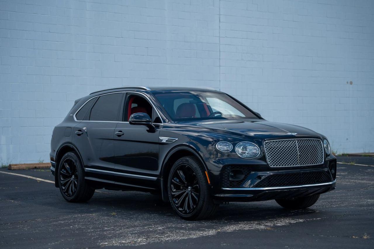 2021 Bentley Bentayga V8 Sport Utility 4D St. Louis MO