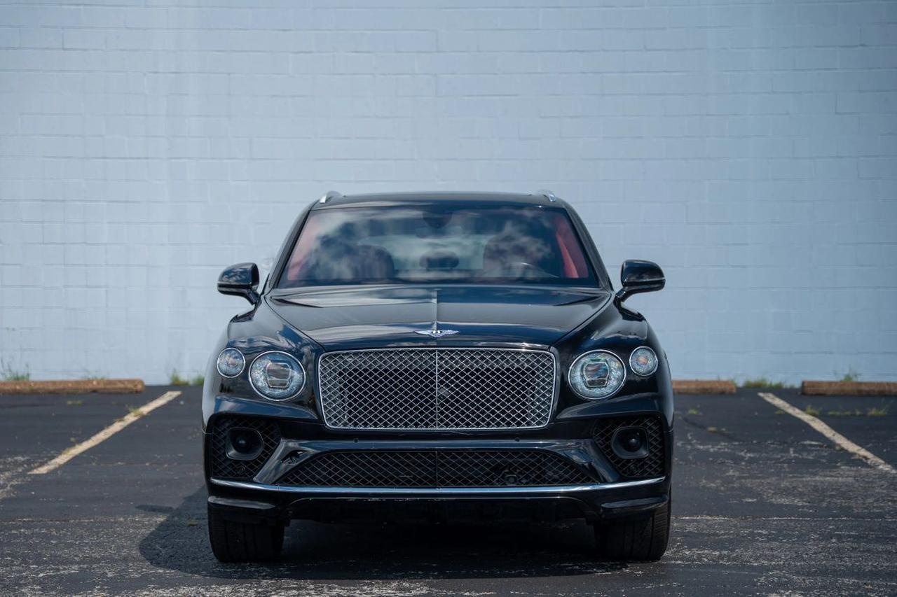 2021 Bentley Bentayga V8 Sport Utility 4D St. Louis MO