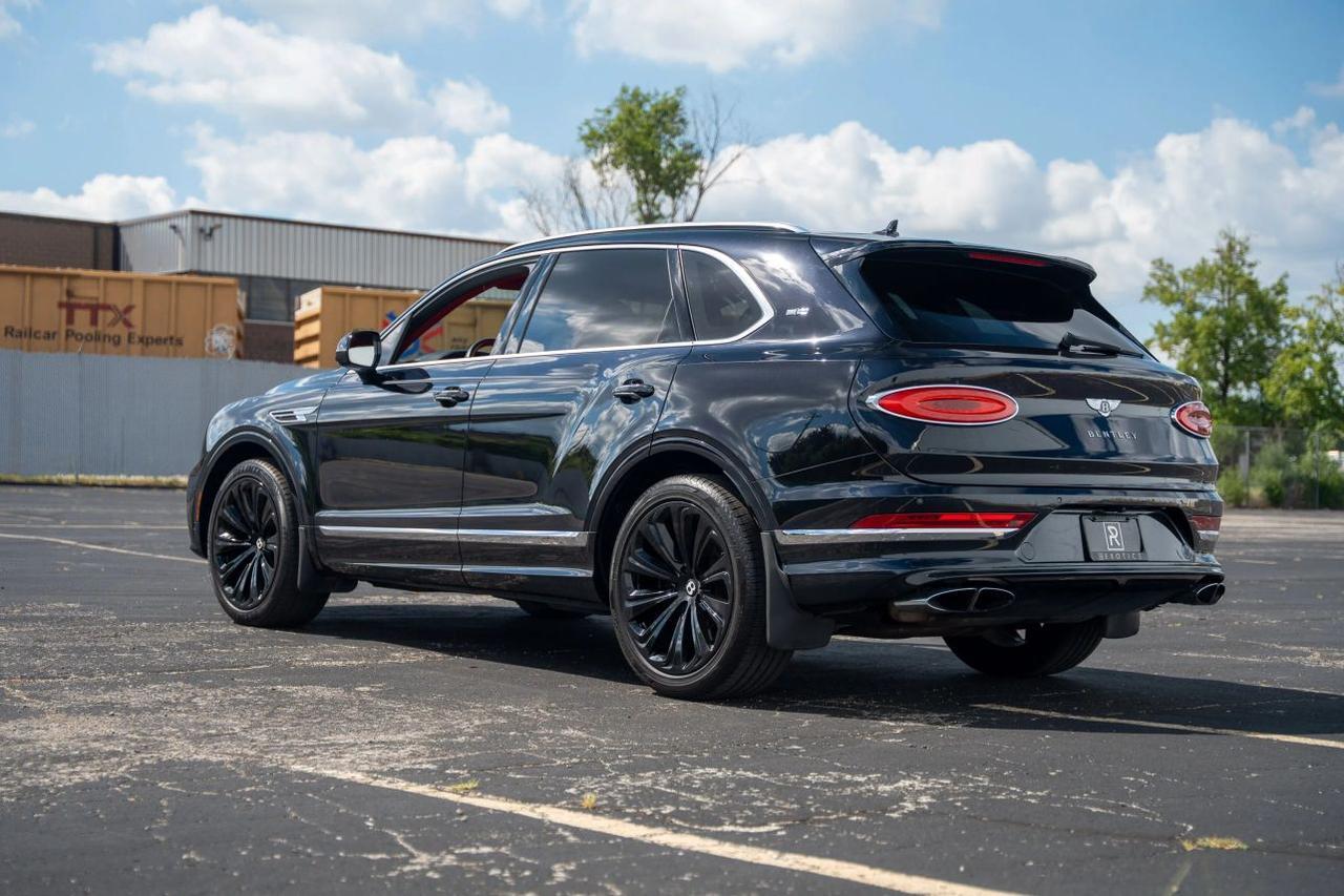 2021 Bentley Bentayga V8 Sport Utility 4D St. Louis MO