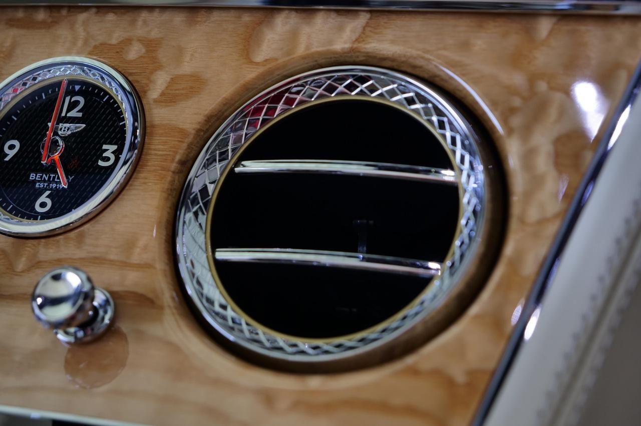 2021 Bentley Continental GT V8 Convertible / Mulliner Personal Paint / Naim Audio! Lincolnton NC