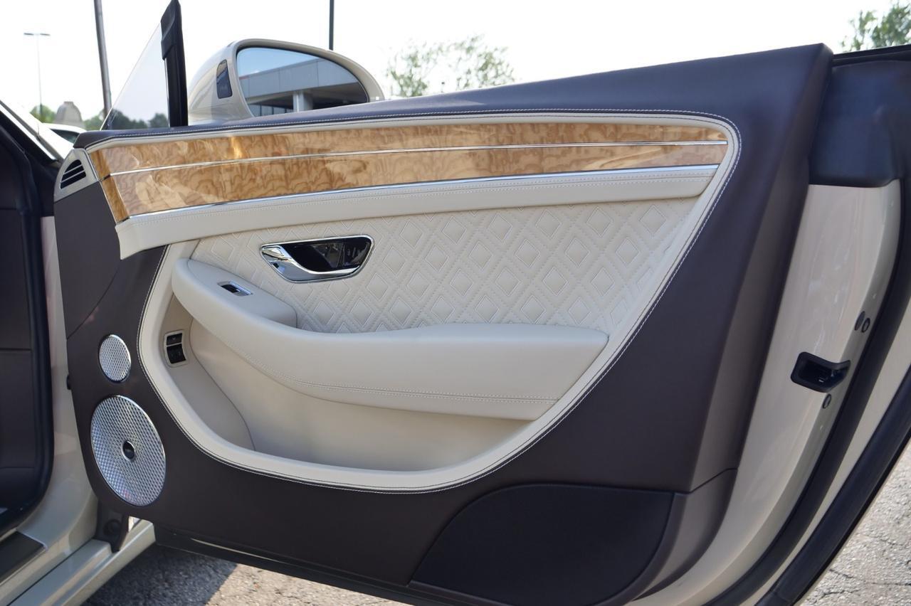 2021 Bentley Continental GT V8 Convertible / Mulliner Personal Paint / Naim Audio! Lincolnton NC