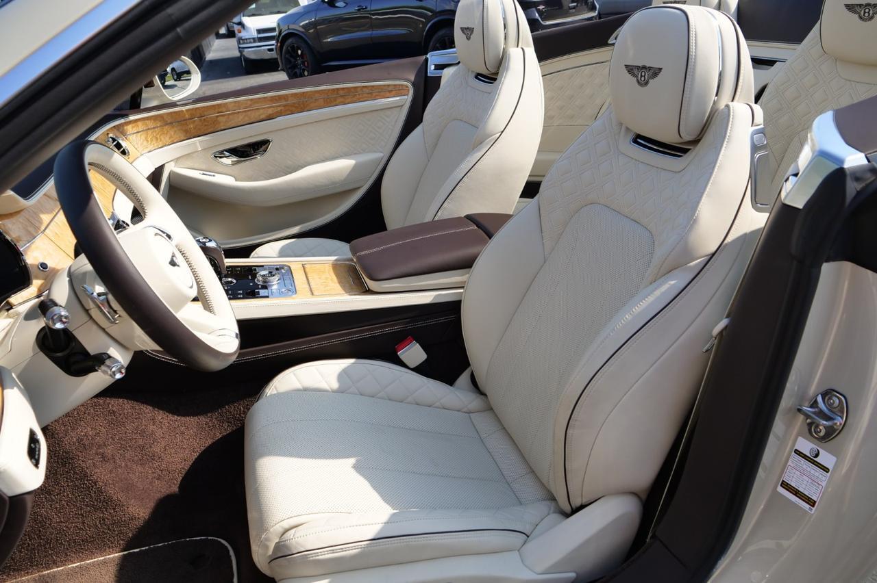 2021 Bentley Continental GT V8 Convertible / Mulliner Personal Paint / Naim Audio! Lincolnton NC