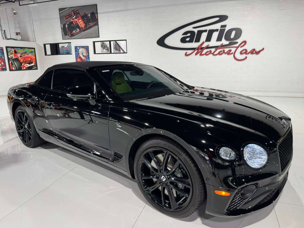 2021 Bentley Continental GTC V8 bespoke interior, Blackline Specification, Mulliner Driving Specification AND MUCH MORE!! Fort Lauderdale FL