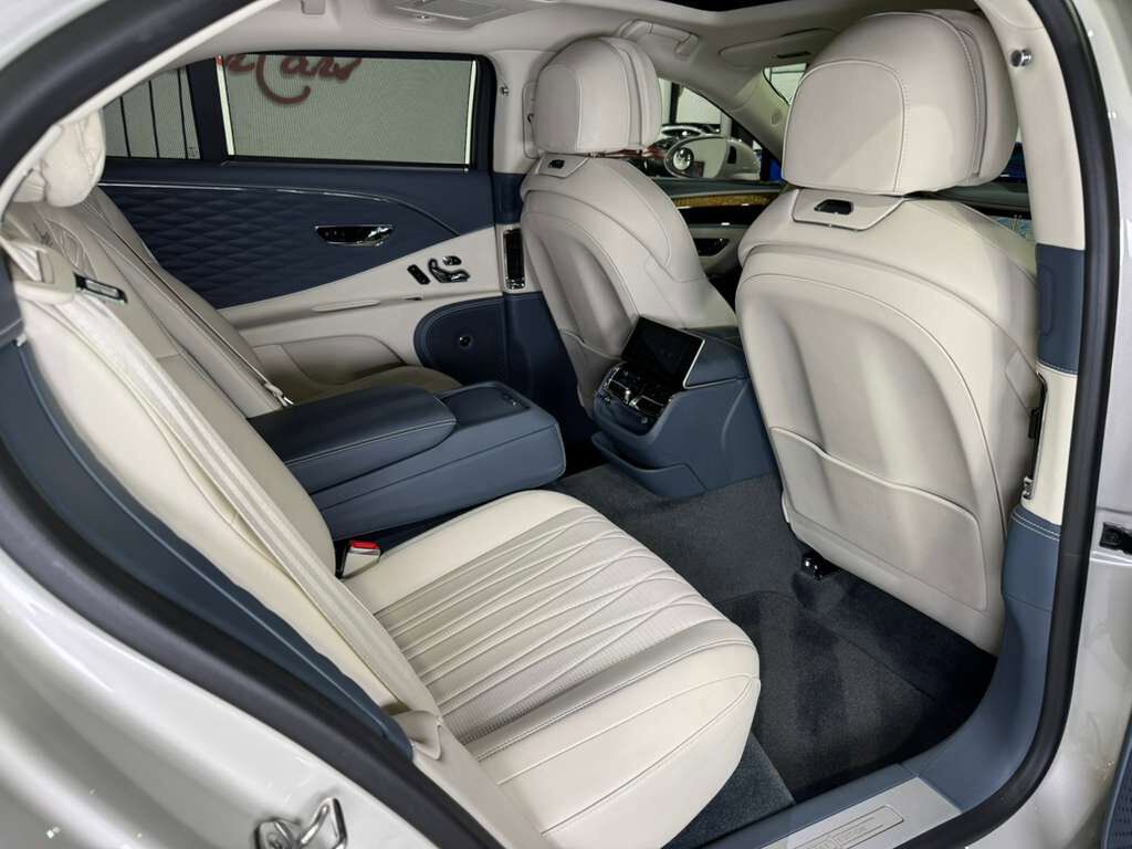 2021 Bentley Flying Spur V8 First Edition, Naim audio, rotating display, rear executive seating AND MUCH MORE!! Fort Lauderdale FL