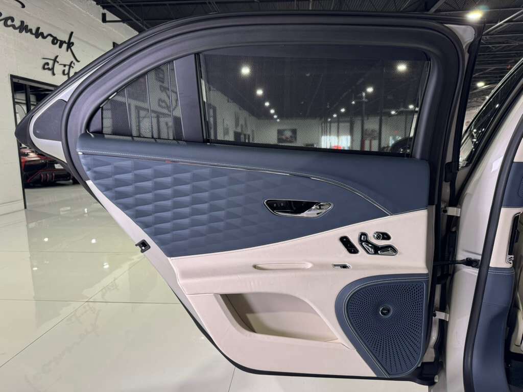 2021 Bentley Flying Spur V8 First Edition, Naim audio, rotating display, rear executive seating AND MUCH MORE!! Fort Lauderdale FL