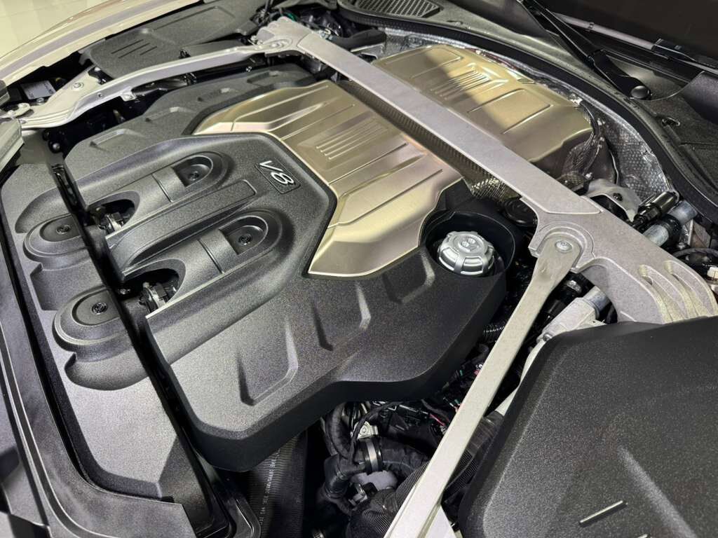 2021 Bentley Flying Spur V8 First Edition, Naim audio, rotating display, rear executive seating AND MUCH MORE!! Fort Lauderdale FL
