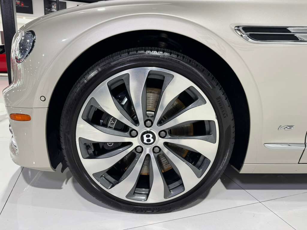 2021 Bentley Flying Spur V8 First Edition, Naim audio, rotating display, rear executive seating AND MUCH MORE!! Fort Lauderdale FL