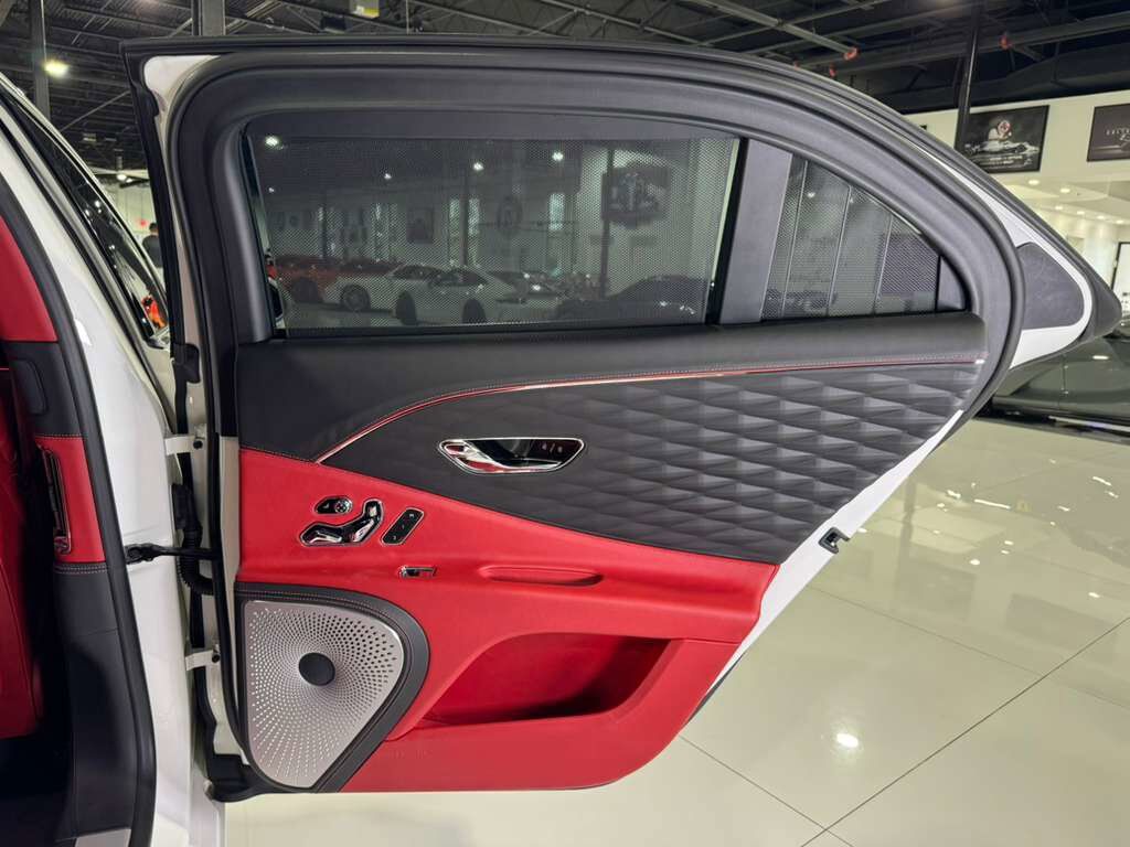 2021 Bentley Flying Spur V8 First Edition, rotating display, rear executive seating, Bang & Olufsen audio AND MUCH MORE!!! Fort Lauderdale FL