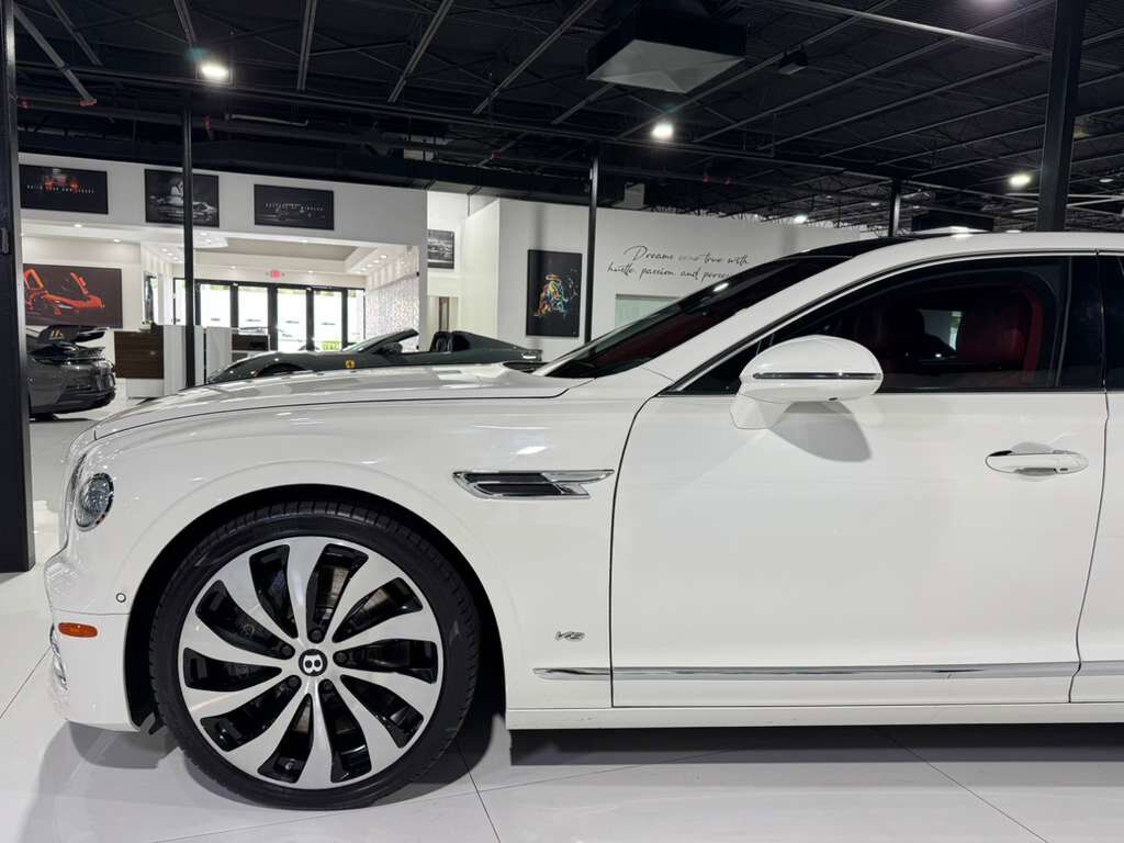 2021 Bentley Flying Spur V8 Fort Lauderdale FL