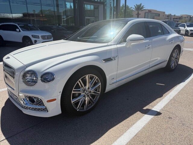 2021 Bentley Flying Spur V8 *ONLY 2800 MILES* *ROTATING DISPLAY* *TOURING SPEC* *1-OWNER* San Diego CA