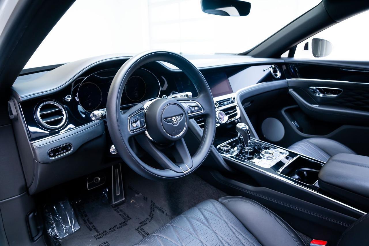 2021 Bentley Flying Spur V8 Vented Seats Panoramic Glass Tilt Portland OR