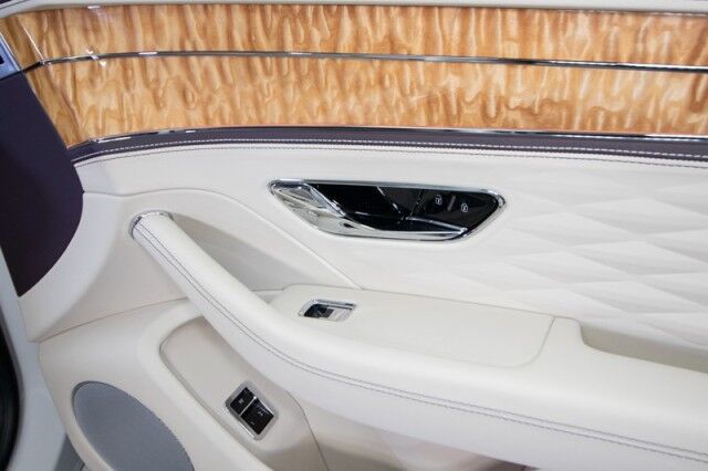 2021 Bentley Flying Spur W12 ($280,375 MSRP!) *FIRST EDITION SPECIFICATION* *REAR COOLBOX* *ROTATING DISPLAY* *LOADED* San Diego CA