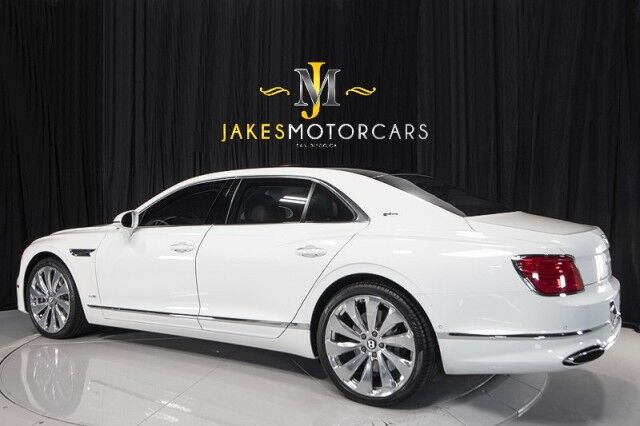 2021 Bentley Flying Spur W12 ($280,375 MSRP!) *FIRST EDITION SPECIFICATION* *REAR COOLBOX* *ROTATING DISPLAY* *LOADED* San Diego CA