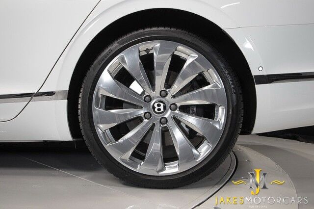 2021 Bentley Flying Spur W12 ($280,375 MSRP!) *FIRST EDITION SPECIFICATION* *REAR COOLBOX* *ROTATING DISPLAY* *LOADED* San Diego CA