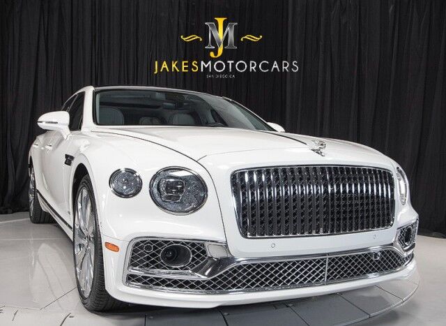 2021 Bentley Flying Spur W12 ($280,375 MSRP!) *FIRST EDITION SPECIFICATION* *REAR COOLBOX* *ROTATING DISPLAY* *LOADED* San Diego CA