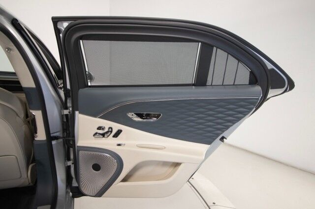 2021 Bentley Flying Spur W12 ($286,570 MSRP!!) *FIRST EDITION SPECIFICATION* *ROTATING DISPLAY* *BANG & OLUFSEN SOUND* *BLACKLINE SPEC* San Diego CA