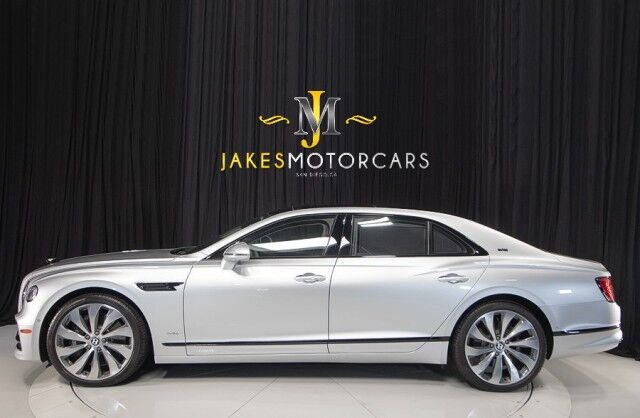 2021 Bentley Flying Spur W12 ($286,570 MSRP!!) *FIRST EDITION SPECIFICATION* *ROTATING DISPLAY* *BANG & OLUFSEN SOUND* *BLACKLINE SPEC* San Diego CA