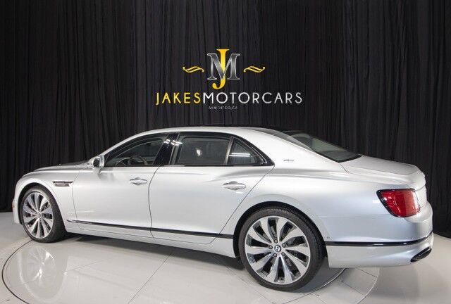 2021 Bentley Flying Spur W12 ($286,570 MSRP!!) *FIRST EDITION SPECIFICATION* *ROTATING DISPLAY* *BANG & OLUFSEN SOUND* *BLACKLINE SPEC* San Diego CA