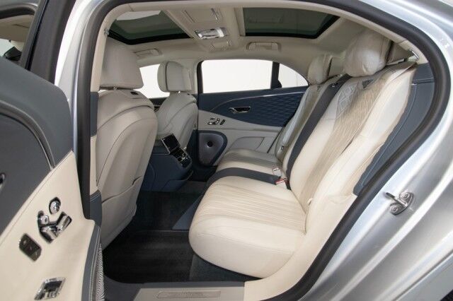 2021 Bentley Flying Spur W12 ($286,570 MSRP!!) *FIRST EDITION SPECIFICATION* *ROTATING DISPLAY* *BANG & OLUFSEN SOUND* *BLACKLINE SPEC* San Diego CA