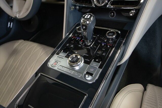 2021 Bentley Flying Spur W12 ($286,570 MSRP!!) *FIRST EDITION SPECIFICATION* *ROTATING DISPLAY* *BANG & OLUFSEN SOUND* *BLACKLINE SPEC* San Diego CA