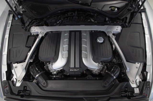 2021 Bentley Flying Spur W12 ($286,570 MSRP!!) *FIRST EDITION SPECIFICATION* *ROTATING DISPLAY* *BANG & OLUFSEN SOUND* *BLACKLINE SPEC* San Diego CA