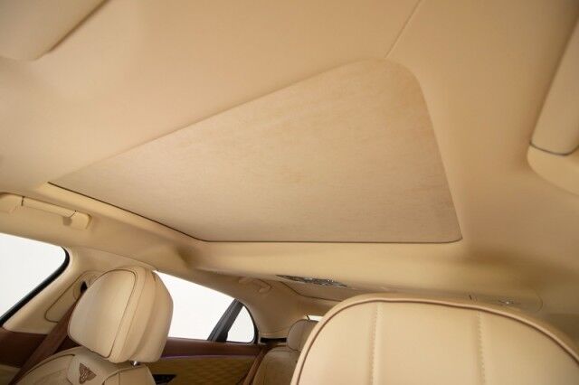 2021 Bentley Flying Spur W12 ($290,740 MSRP!!) *FIRST EDITION SPECIFICATION* *1-OWNER* *SPECIAL ORDER COLOR* San Diego CA