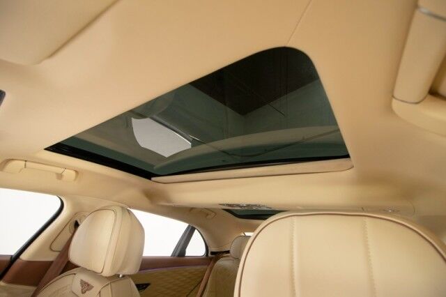 2021 Bentley Flying Spur W12 ($290,740 MSRP!!) *FIRST EDITION SPECIFICATION* *1-OWNER* *SPECIAL ORDER COLOR* San Diego CA