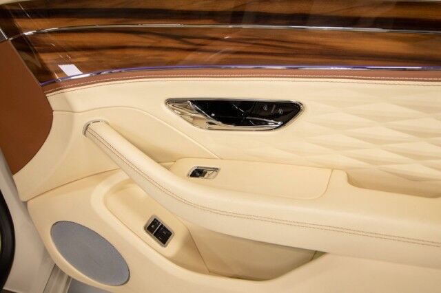 2021 Bentley Flying Spur W12 ($290,740 MSRP!!) *FIRST EDITION SPECIFICATION* *1-OWNER* *SPECIAL ORDER COLOR* San Diego CA