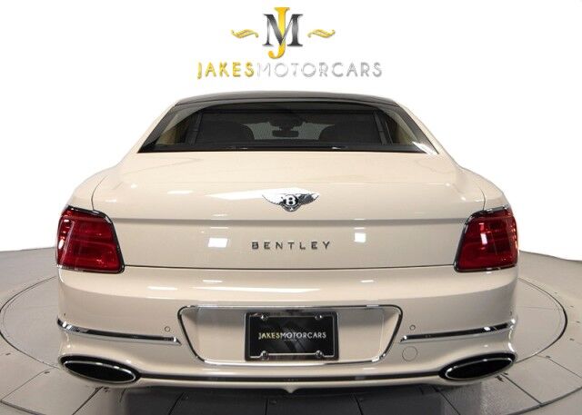 2021 Bentley Flying Spur W12 ($290,740 MSRP!!) *FIRST EDITION SPECIFICATION* *1-OWNER* *SPECIAL ORDER COLOR* San Diego CA