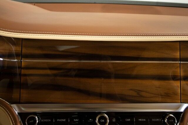 2021 Bentley Flying Spur W12 ($290,740 MSRP!!) *FIRST EDITION SPECIFICATION* *1-OWNER* *SPECIAL ORDER COLOR* San Diego CA