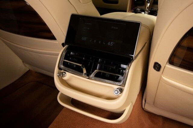 2021 Bentley Flying Spur W12 ($290,740 MSRP!!) *FIRST EDITION SPECIFICATION* *1-OWNER* *SPECIAL ORDER COLOR* San Diego CA