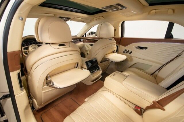 2021 Bentley Flying Spur W12 ($290,740 MSRP!!) *FIRST EDITION SPECIFICATION* *1-OWNER* *SPECIAL ORDER COLOR* San Diego CA