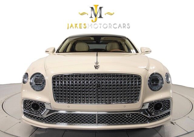 2021 Bentley Flying Spur W12 ($290,740 MSRP!!) *FIRST EDITION SPECIFICATION* *1-OWNER* *SPECIAL ORDER COLOR* San Diego CA