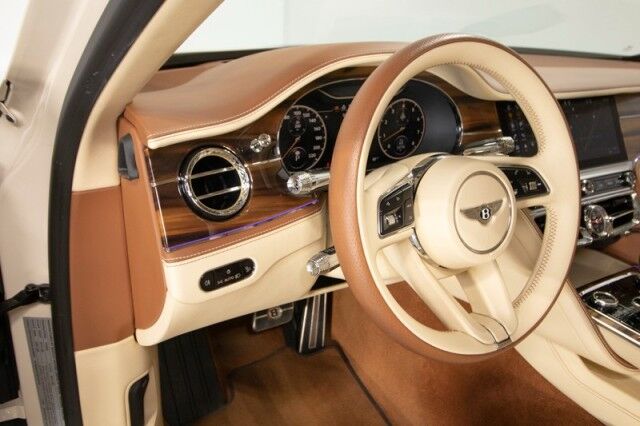 2021 Bentley Flying Spur W12 ($290,740 MSRP!!) *FIRST EDITION SPECIFICATION* *1-OWNER* *SPECIAL ORDER COLOR* San Diego CA