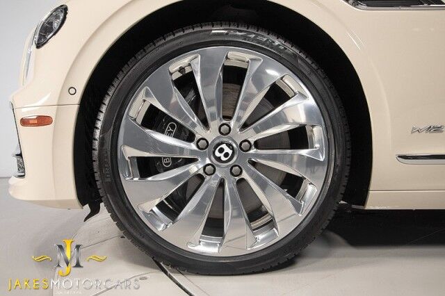 2021 Bentley Flying Spur W12 ($290,740 MSRP!!) *FIRST EDITION SPECIFICATION* *1-OWNER* *SPECIAL ORDER COLOR* San Diego CA