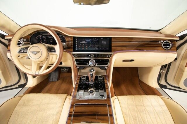 2021 Bentley Flying Spur W12 ($290,740 MSRP!!) *FIRST EDITION SPECIFICATION* *1-OWNER* *SPECIAL ORDER COLOR* San Diego CA