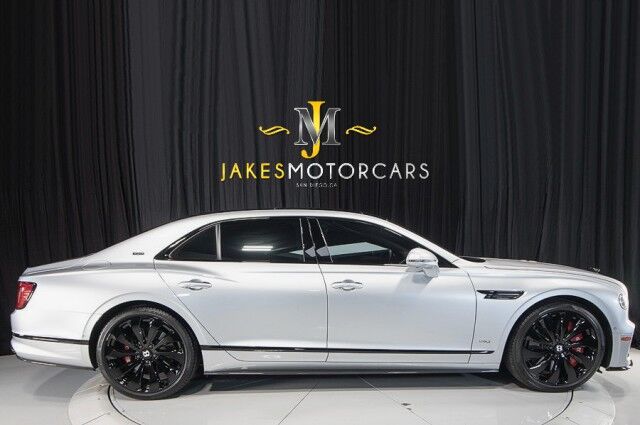 2021 Bentley Flying Spur W12 ($301,550 MSRP!!) *FIRST EDITION SPECIFICATION* *1-OWNER* *9800 MILES* *BENTLEY CARBON FIBER BODYKIT* *$82,000 IN OPTIONS* San Diego CA