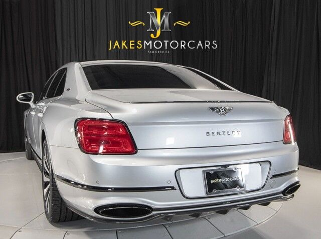 2021 Bentley Flying Spur W12 ($301,550 MSRP!!) *FIRST EDITION SPECIFICATION* *1-OWNER* *9800 MILES* *BENTLEY CARBON FIBER BODYKIT* *$82,000 IN OPTIONS* San Diego CA