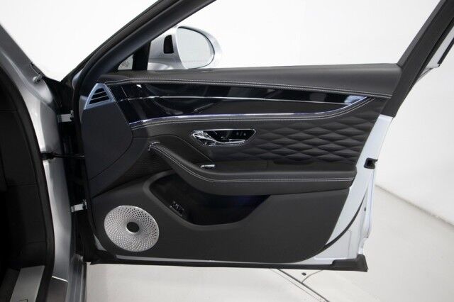 2021 Bentley Flying Spur W12 ($301,550 MSRP!!) *FIRST EDITION SPECIFICATION* *1-OWNER* *9800 MILES* *CARBON FIBER BODYKIT* *$82,000 IN OPTIONS* San Diego CA