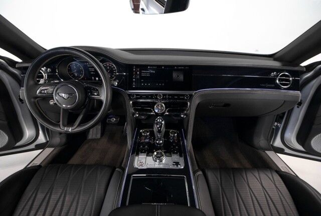 2021 Bentley Flying Spur W12 ($301,550 MSRP!!) *FIRST EDITION SPECIFICATION* *1-OWNER* *9800 MILES* *CARBON FIBER BODYKIT* *$82,000 IN OPTIONS* San Diego CA