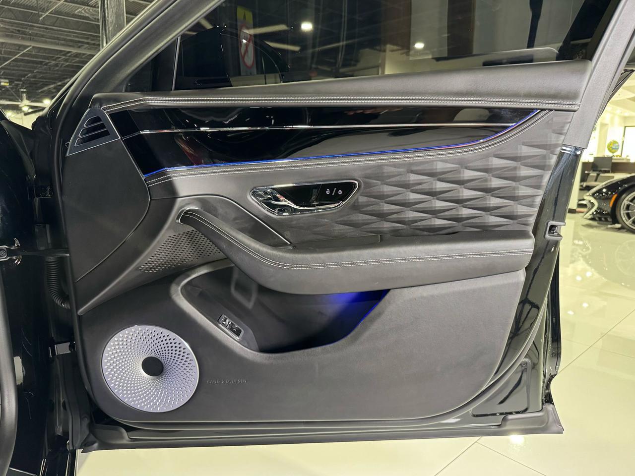 2021 Bentley Flying Spur W12 Blackline Specification, rotating infotainment display, Bang & Olufsen audio AND MUCH MORE!! Fort Lauderdale FL