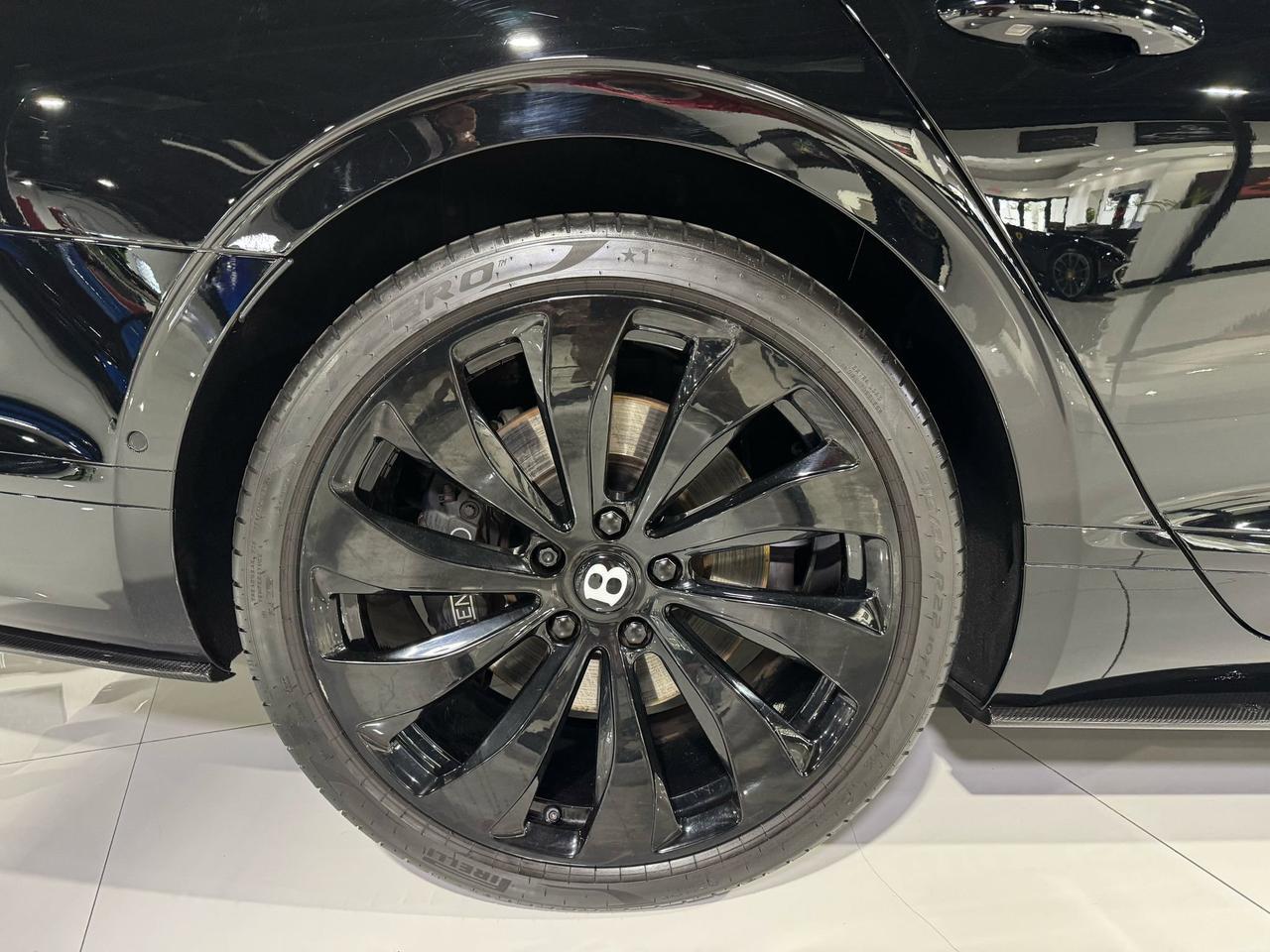 2021 Bentley Flying Spur W12 Blackline Specification, rotating infotainment display, Bang & Olufsen audio AND MUCH MORE!! Fort Lauderdale FL