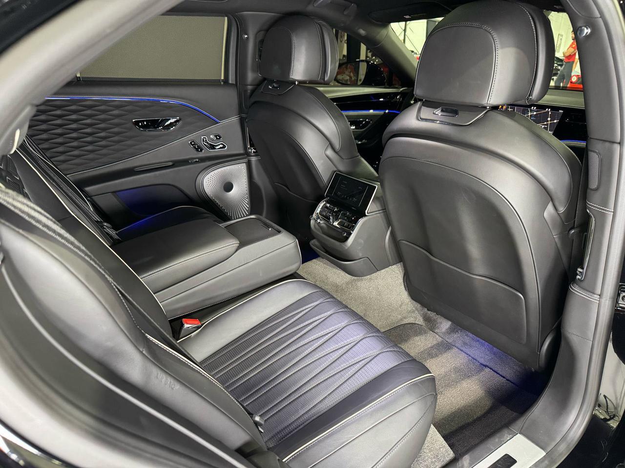 2021 Bentley Flying Spur W12 Blackline Specification, rotating infotainment display, Bang & Olufsen audio AND MUCH MORE!! Fort Lauderdale FL