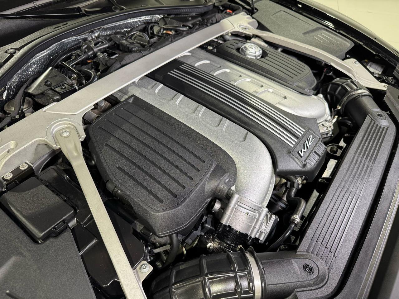 2021 Bentley Flying Spur W12 Blackline Specification, rotating infotainment display, Bang & Olufsen audio AND MUCH MORE!! Fort Lauderdale FL